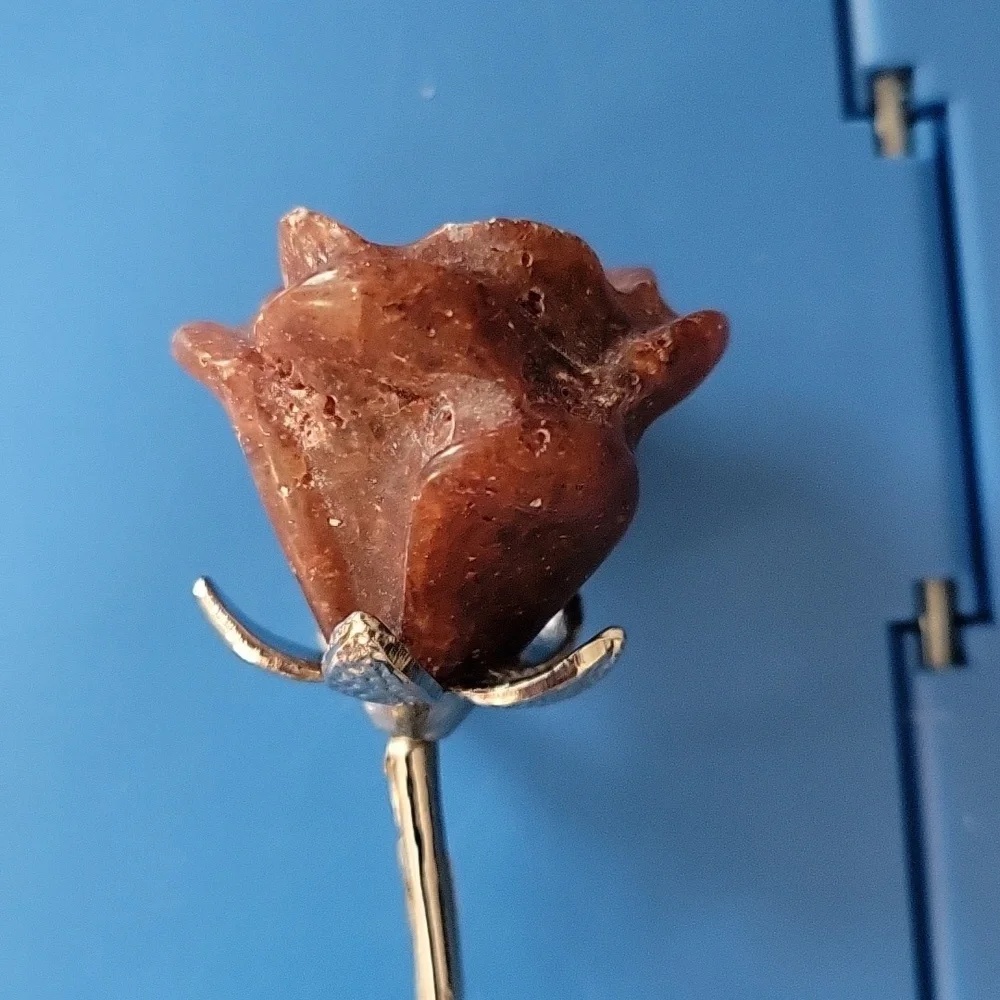 Strawberry Quartz Crystal Rose - Picture 2 of 5